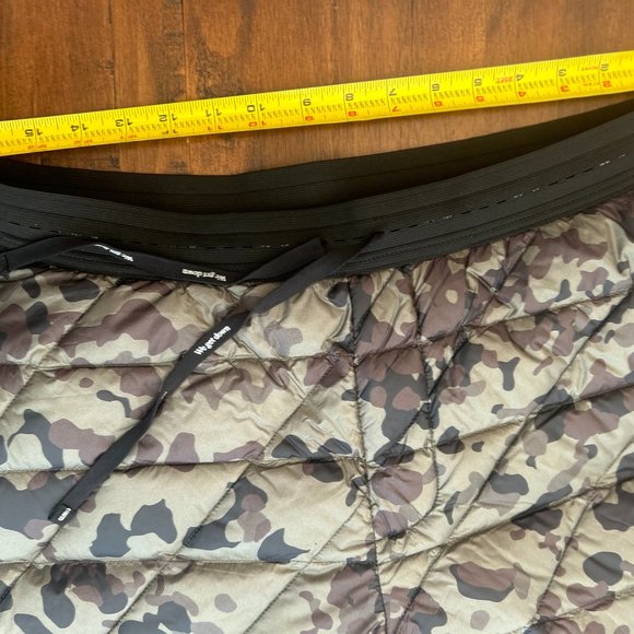 HOLDEN MEN'S HYBRID DOWN SWEATPANT. VINTAGE ARMY/CAMO - Picture 8 of 9